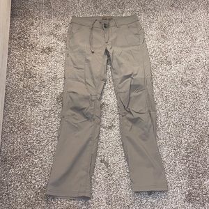 Women’s Hiking Pants